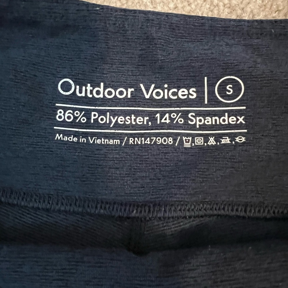 Outdoor Voices Deep Blue Leggings - Picture 2 of 6